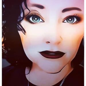 Meet your Posher, Amanda-michael